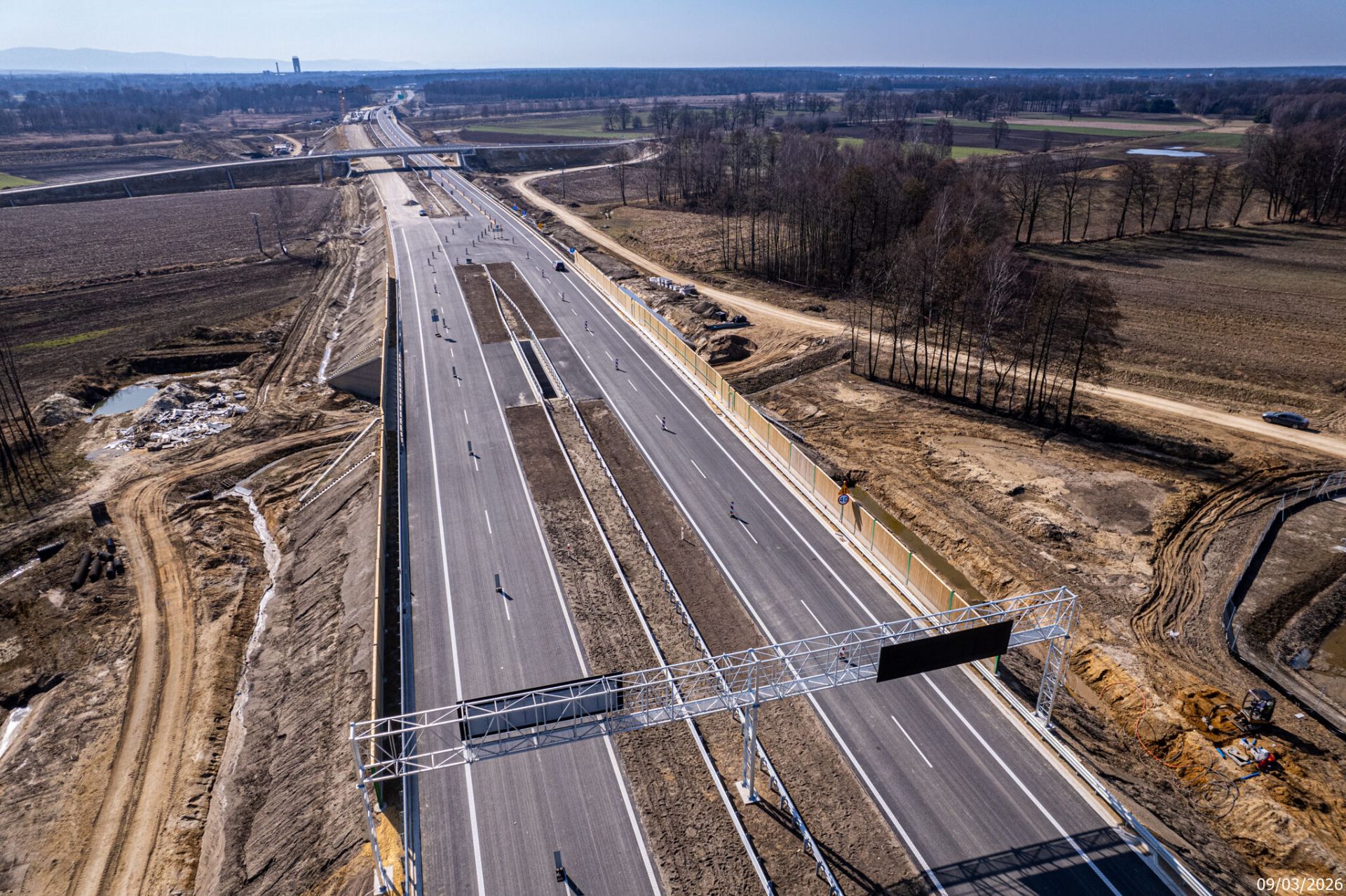 Most nad drogą ekspresową S1